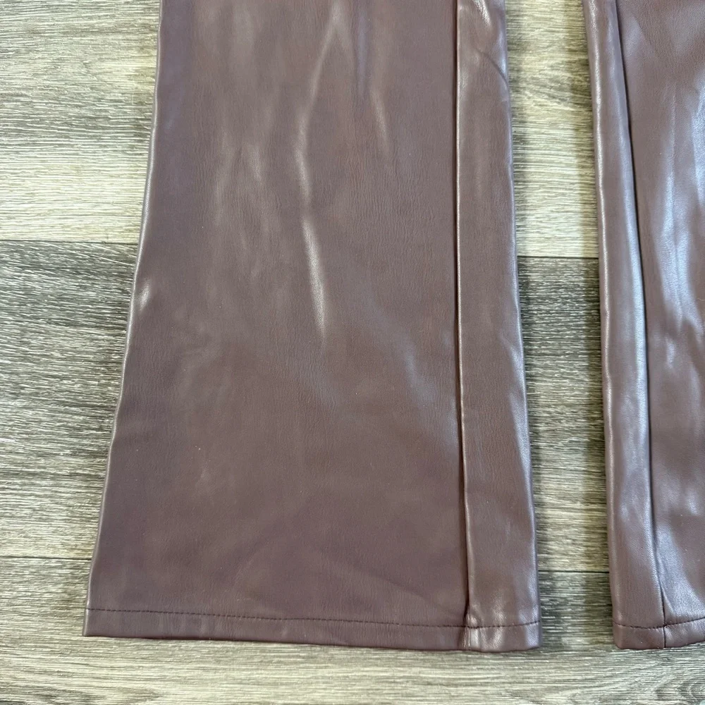 ASOS DESIGN Tall stretch faux leather flare pants - Picture 4 of 10